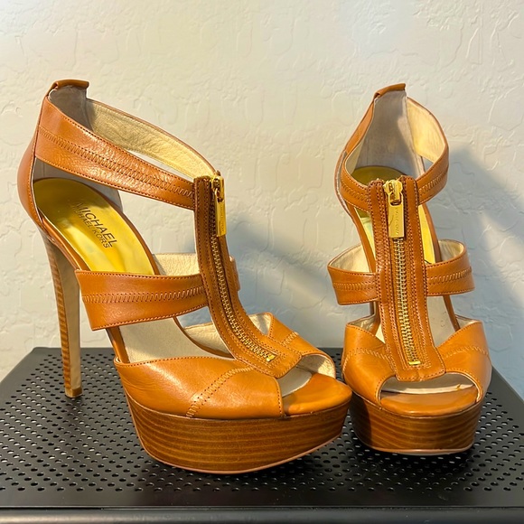 michael kors zip up heels